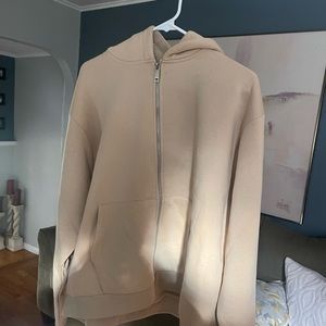 Super soft zip up Hoodie cream